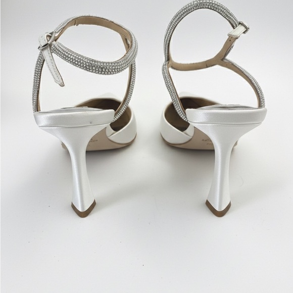 BADGLEY MISCHKA Kamilah White Women's Heels - Picture 4 of 6